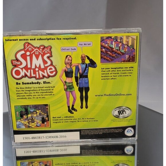 The SIMS Deluxe Edition Online PC CD-ROM Game - Picture 2 of 6